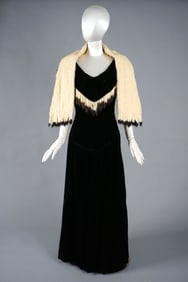 1940s Gunther Jaeckel Velvet Evening Dress with Ermine Fur Shawl