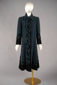 Vintage 1940s Scrollwork Wool Coat