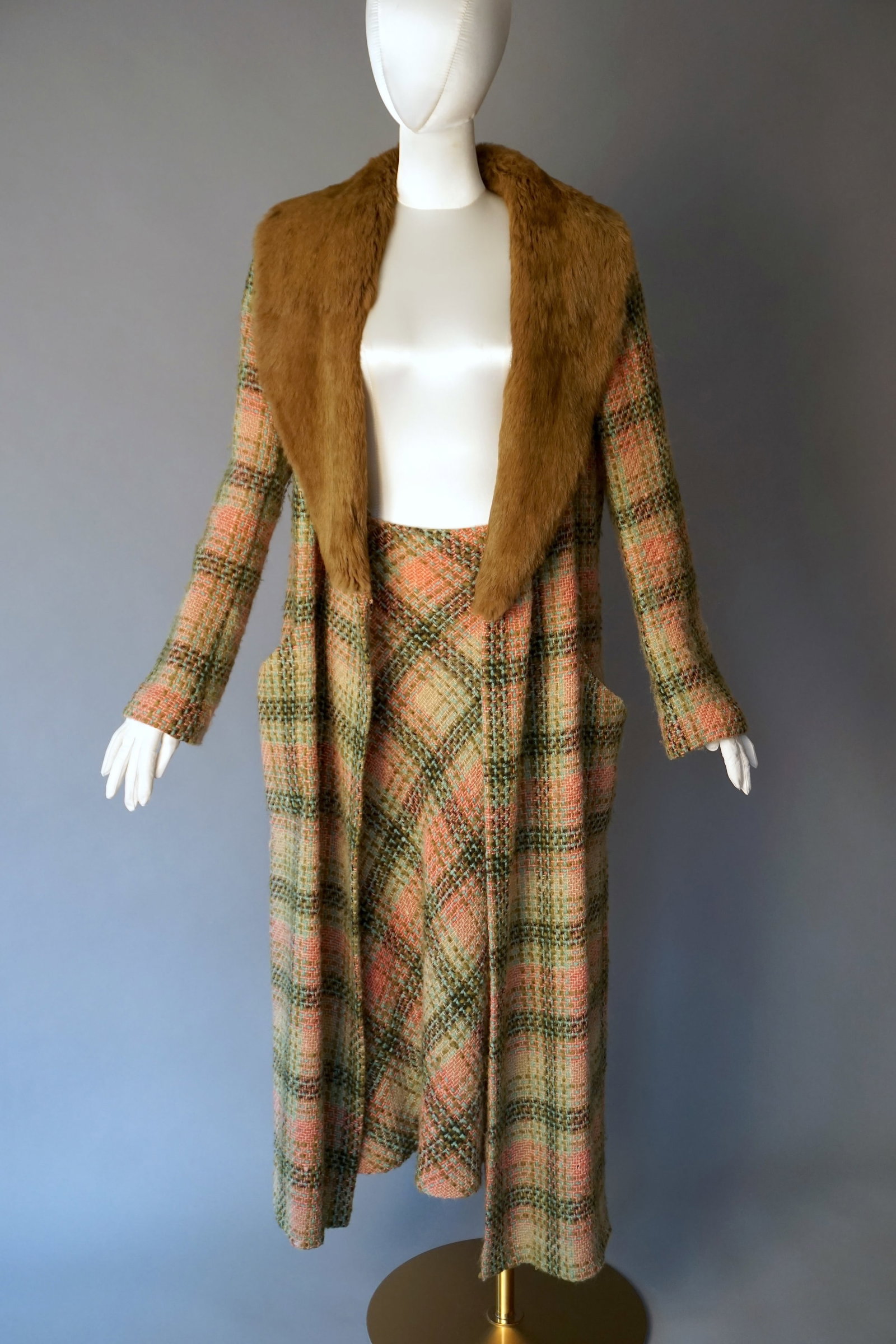 Vintage Emanuel Ungaro Paris Wool Plaid Skirt Suit with Fur Collar, 1970s (1 of 18)
