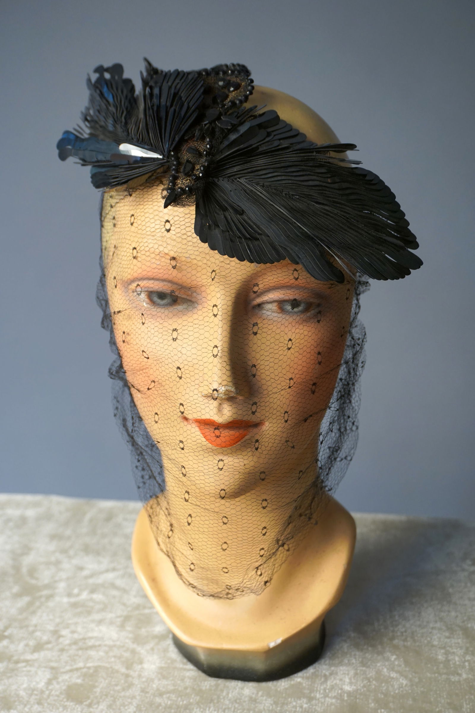 Antique Beaded Bird Millinery Ornament & 1920s Tulle Veil (1 of 13)