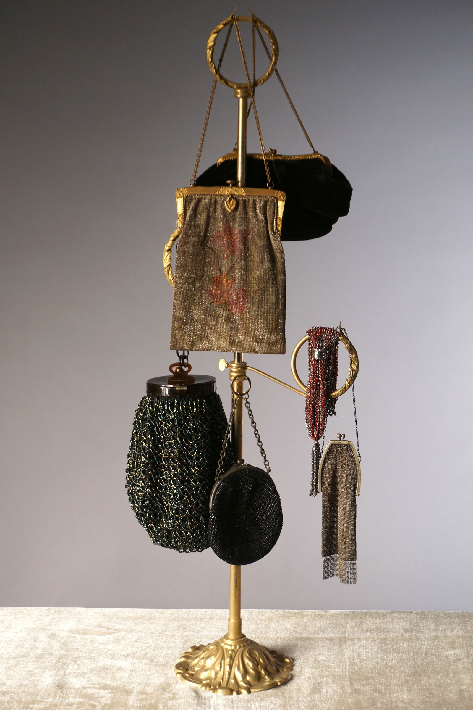 Antique Beaded Purse Group 6 Pieces (1 of 12)