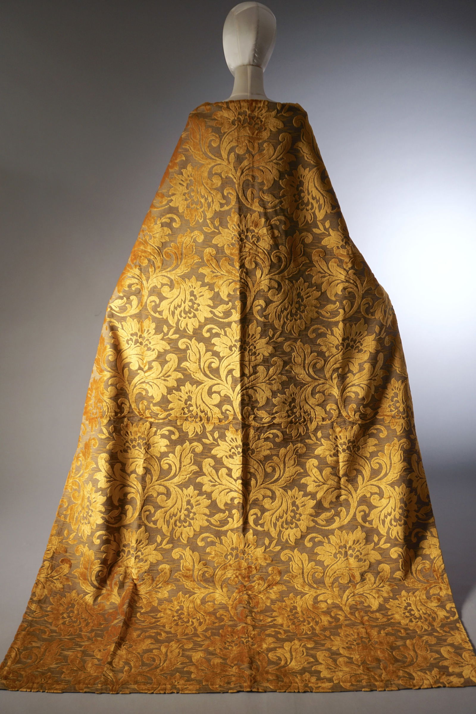 Anichini Gold Cut Yellow Velvet Brocade Textile Panel (1 of 6)