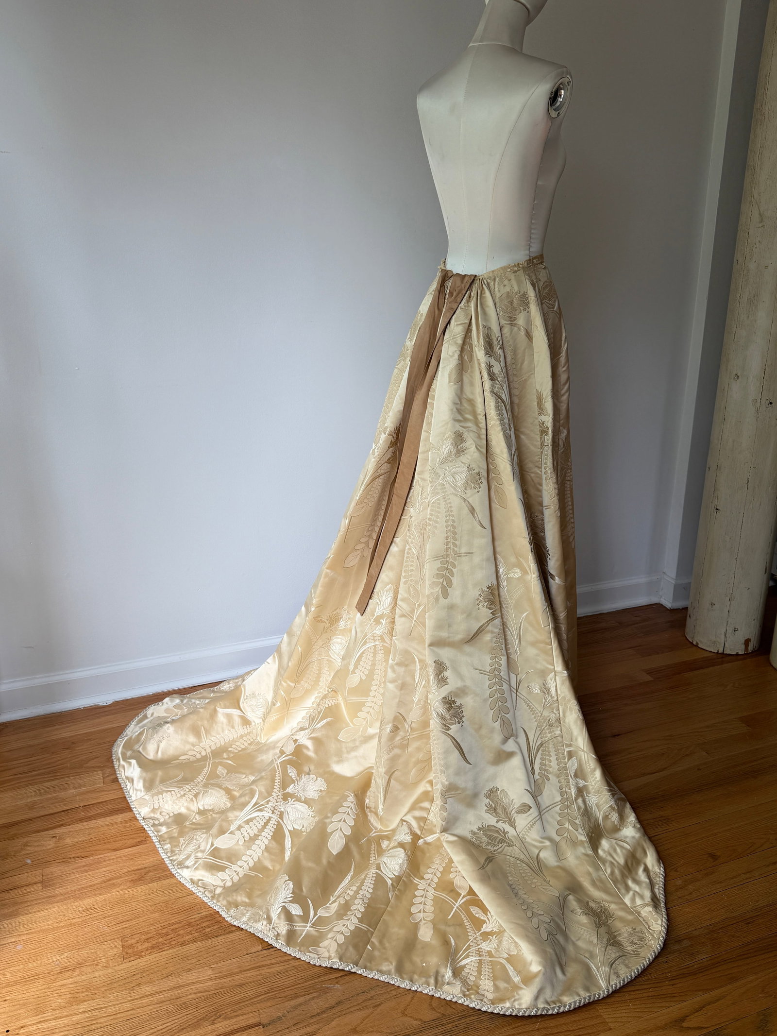 Antique 19th Century Cream Silk Damask trained Bustle Skirt for Fancy Gown (1 of 16)