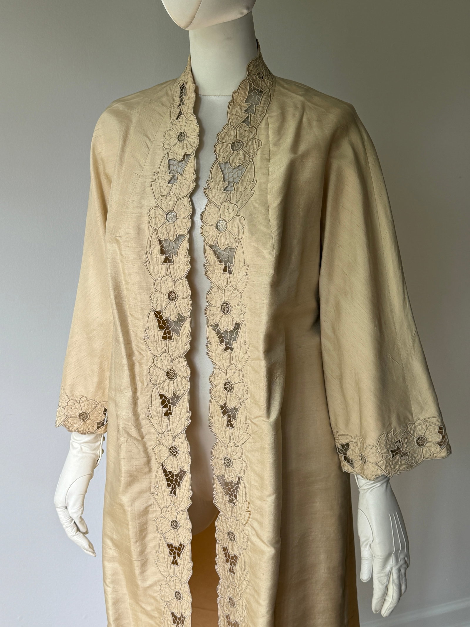 Vintage Pure Silk Coat with Floral Lace Appliqué (1 of 13)