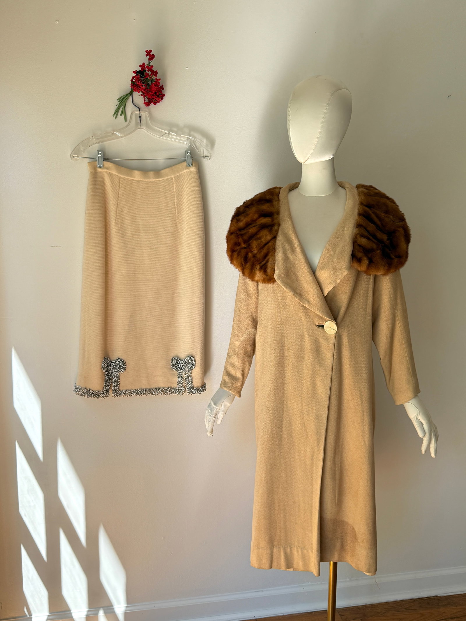 Vintage 1940s Mink Fur Collar Evening Coat & Beaded Skirt (1 of 14)