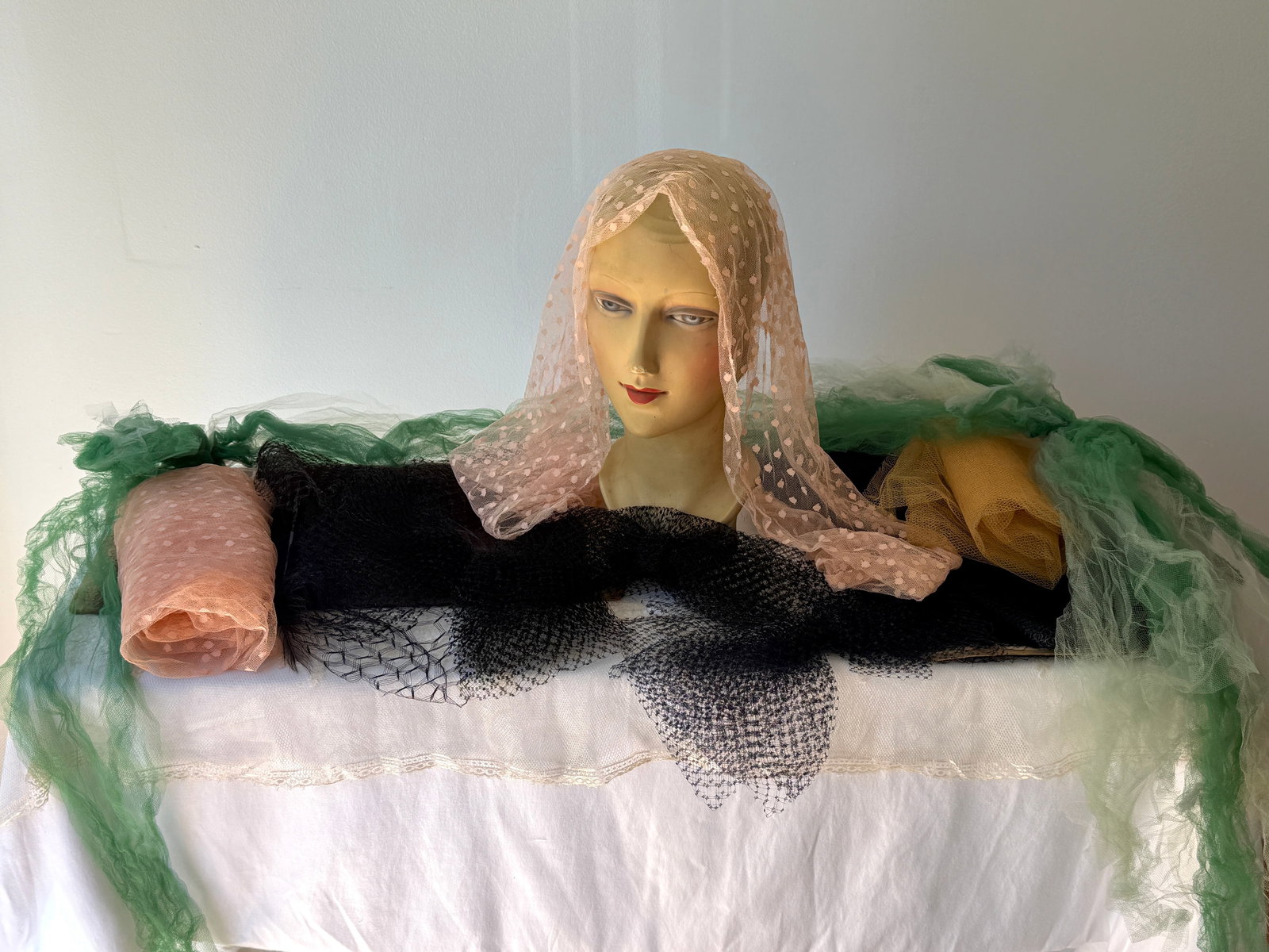 Group of Vintage 1930s 40s Netting, Millinery Tulle: Early to mid 20th c millinery netting, tulle in various colors. Including a pretty pink polka dot veil netting.
