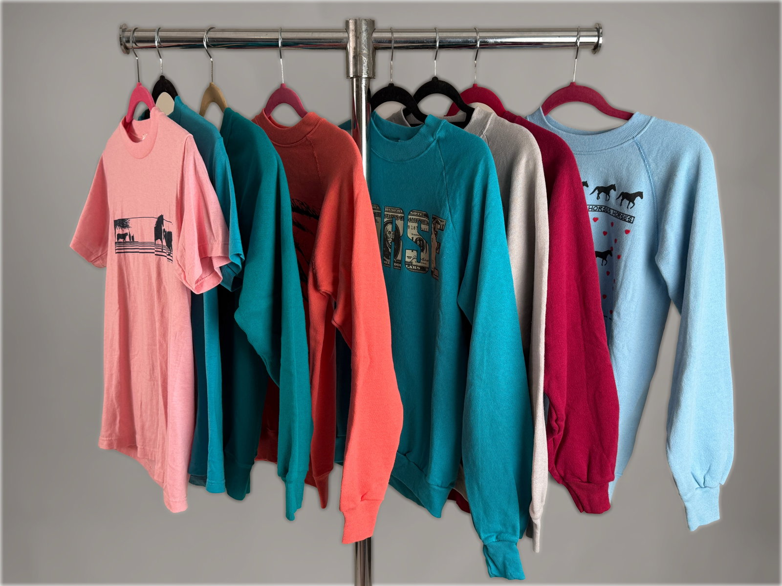 Lot of 8 Vintage Horse Graphic Sweatshirts and T-Shirt 80s/90s Equestrian Theme: This lot includes eight vintage clothing items featuring horse graphic designs, consisting of six sweatshirts and two t-shirts. The pieces date from the 1980s and 1990s and display various styles of e