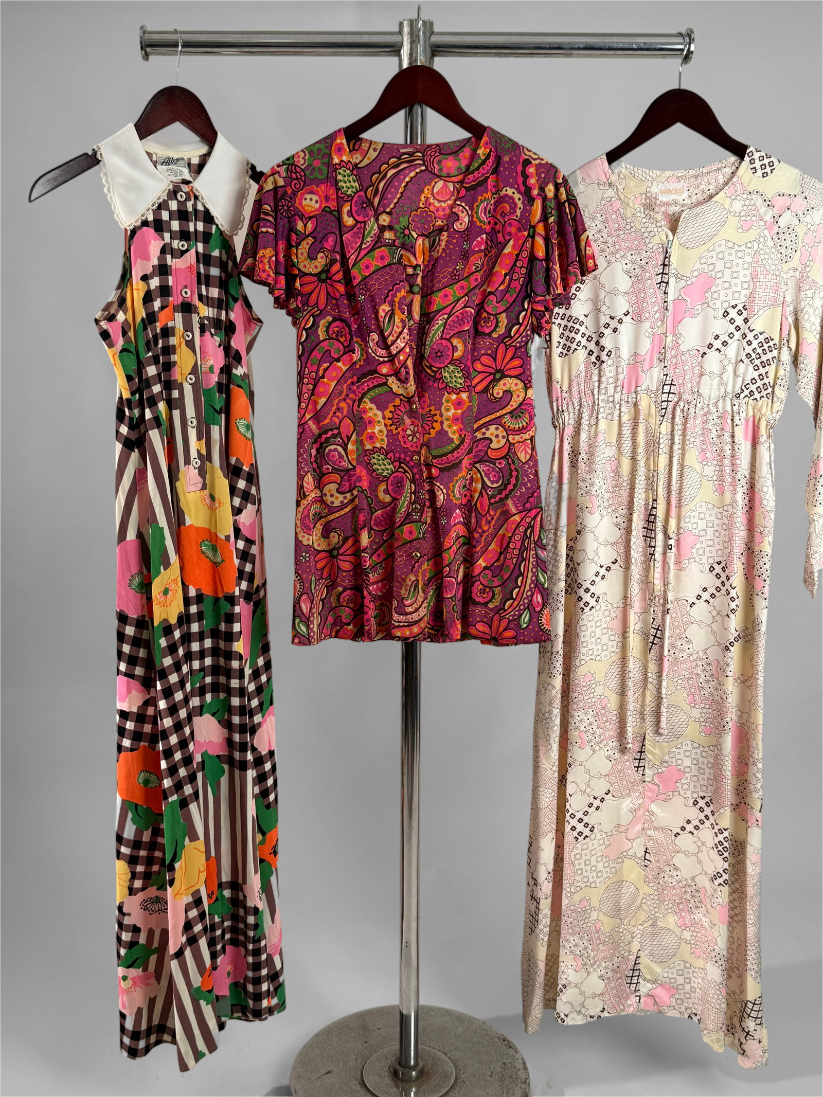 Three Vintage 1970s Dresses Psychedelic Floral Prints (1 of 16)