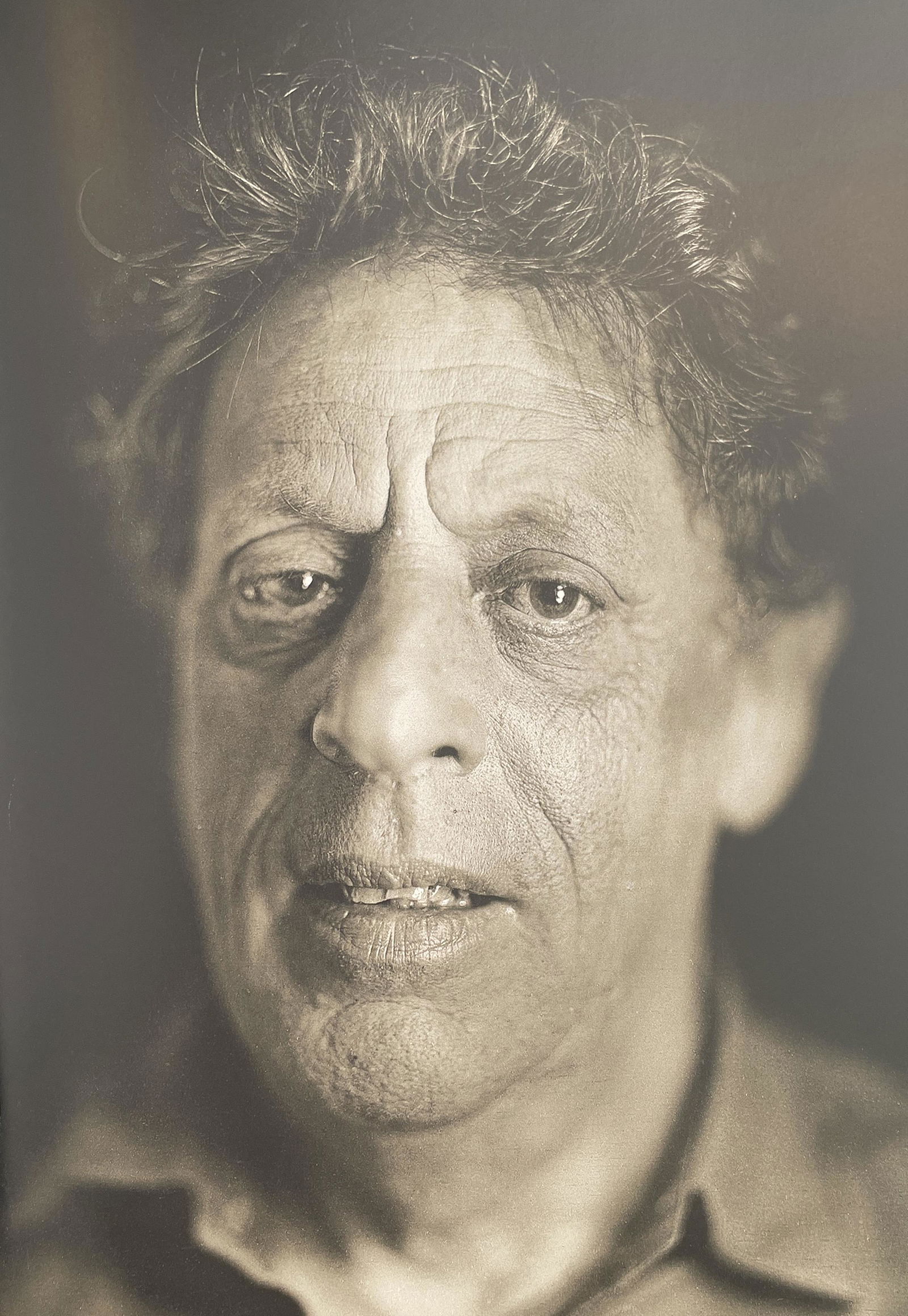Chuck Close - Philip Glass (1 of 1)
