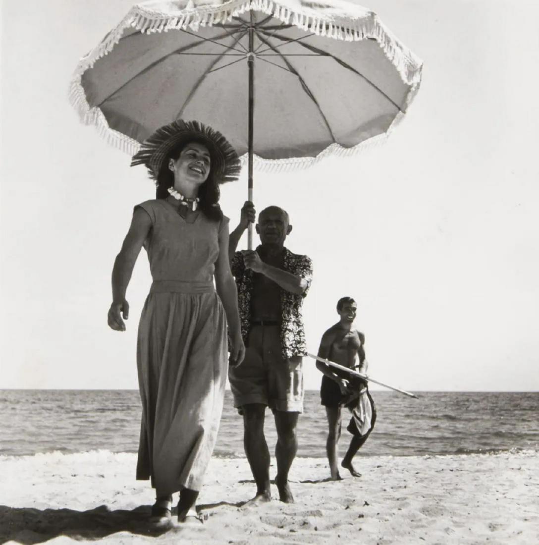 Robert Capa - Pablo Picasso and Francoise Gilot, 1948 (1 of 1)