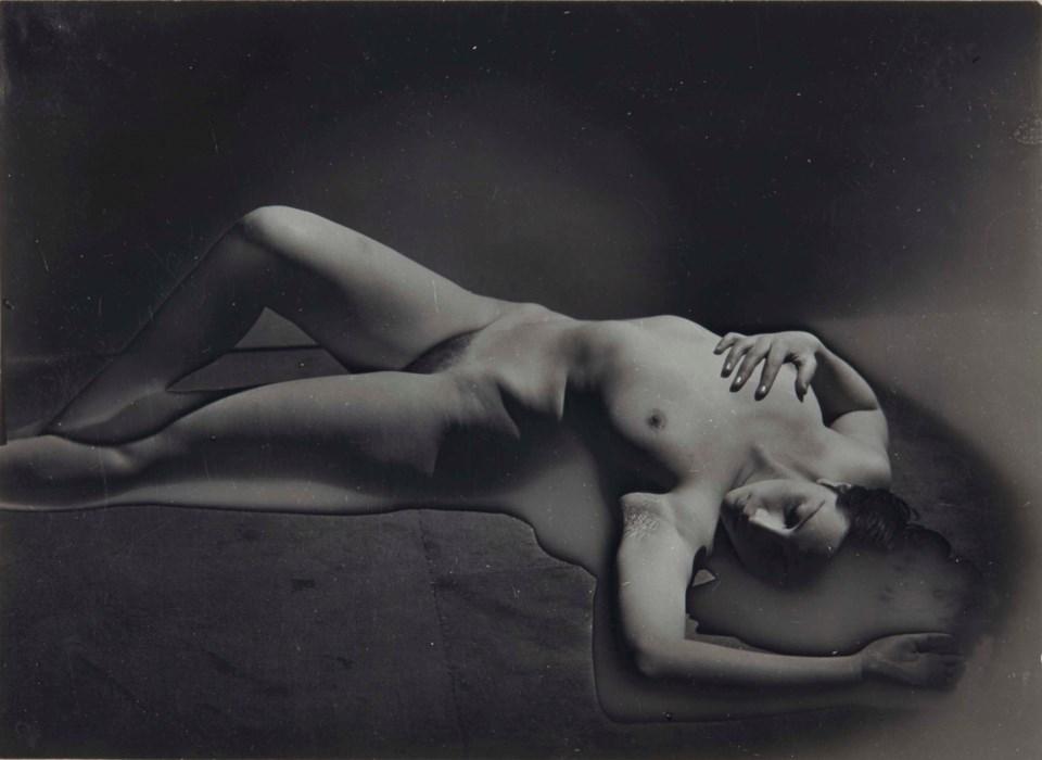 Man Ray - Primat De La Matiere Sur La Pensee, 1929 (1 of 1)