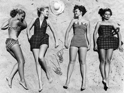 Nina Leen - Female Models Sunbathing, Large Print: NINA LEEN Female Models Sunbathing Large Print 24" x 32"