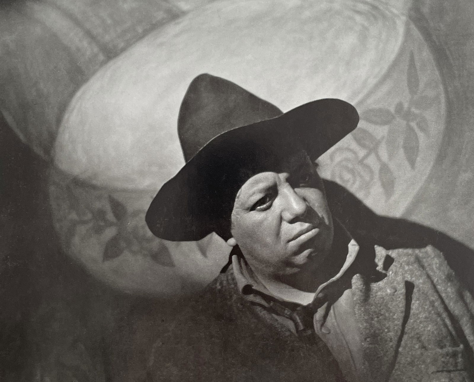 Edward Weston - Diego Rivera, 1923: EDWARD WESTON (1886-1958) Title - Diego Rivera, 1923 Type of Print - Print in Colors, Printed in the 1980s Approximate Image Size - 7 1/4" x 9" Edward Weston was a seminal American photographer whose