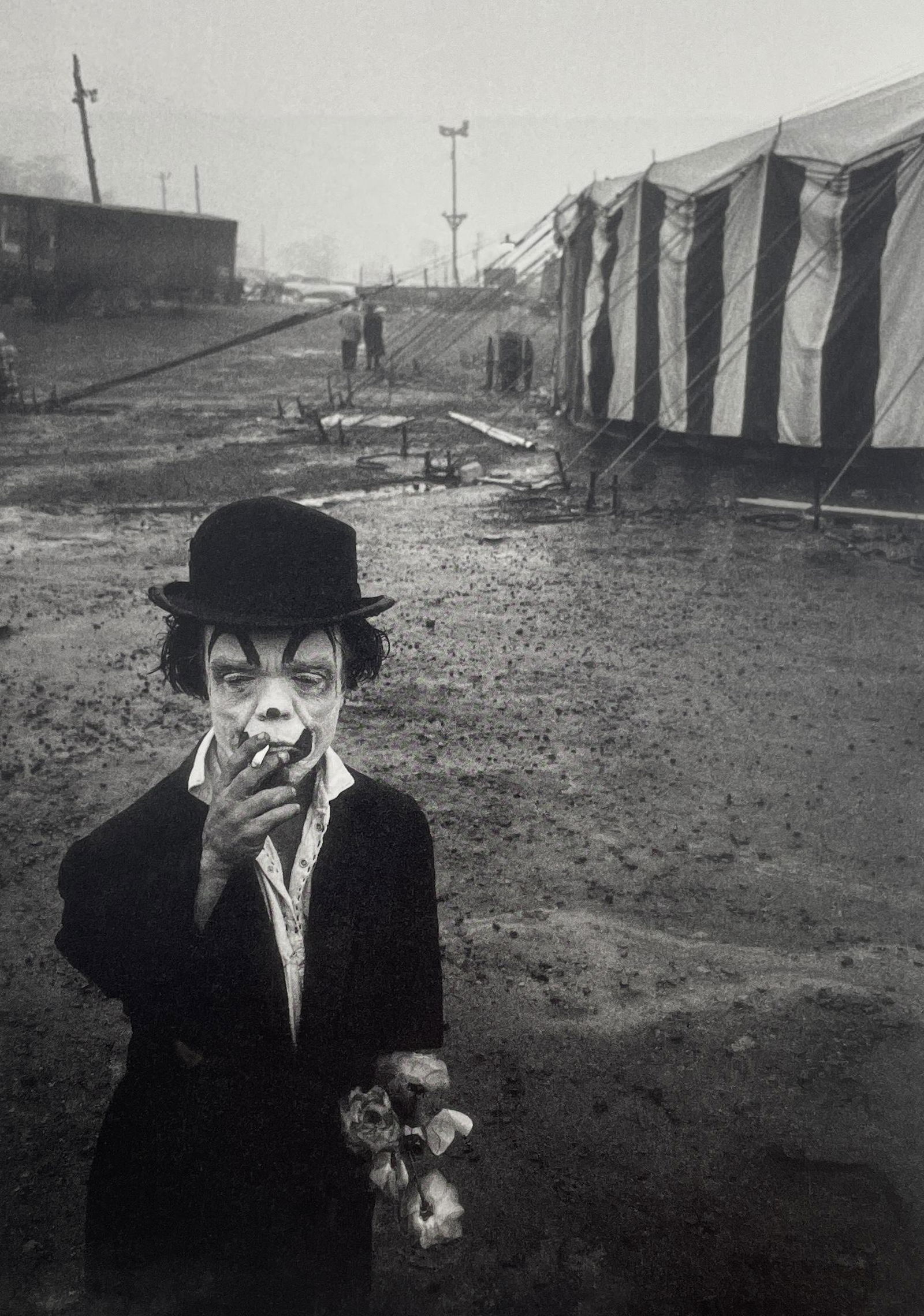 Bruce Davidson - The Dwarf and The Clyde Beatty Circus, 1958: BRUCE DAVIDSON (B.1933) Title - The Dwarf and The Clyde Beatty Circus, 1958 Type of Print - Print in Colors Approximate Image Size - 9" x 6 1/2" Bruce Davidson is an American photographer known for ca