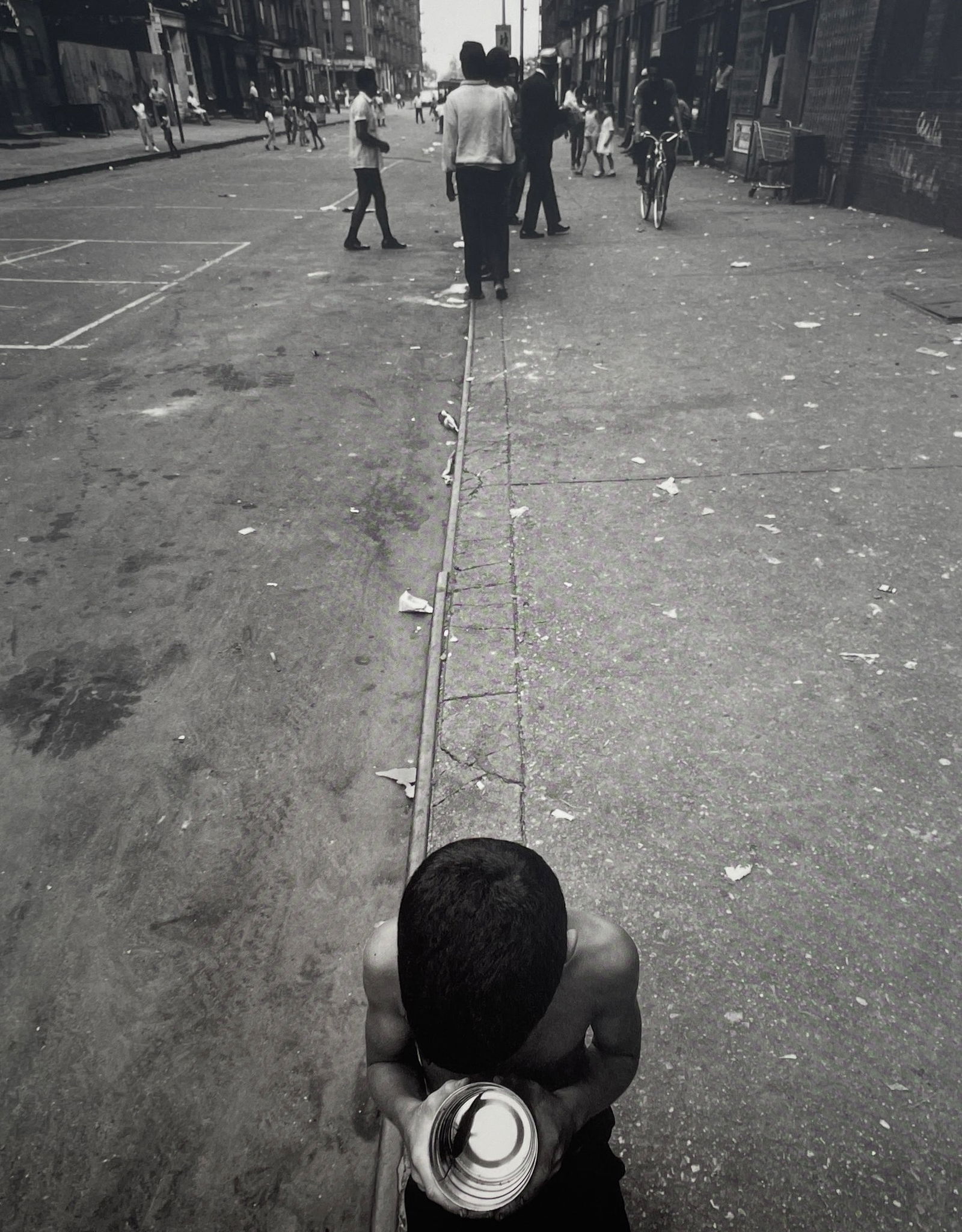 Bruce Davidson - East 100th St, 1966: BRUCE DAVIDSON (B.1933) Title - East 100th Street, 1966 Type of Print - Print in Colors Approximate Image Size - 9" x 7" Bruce Davidson is an American photographer known for capturing images of commun