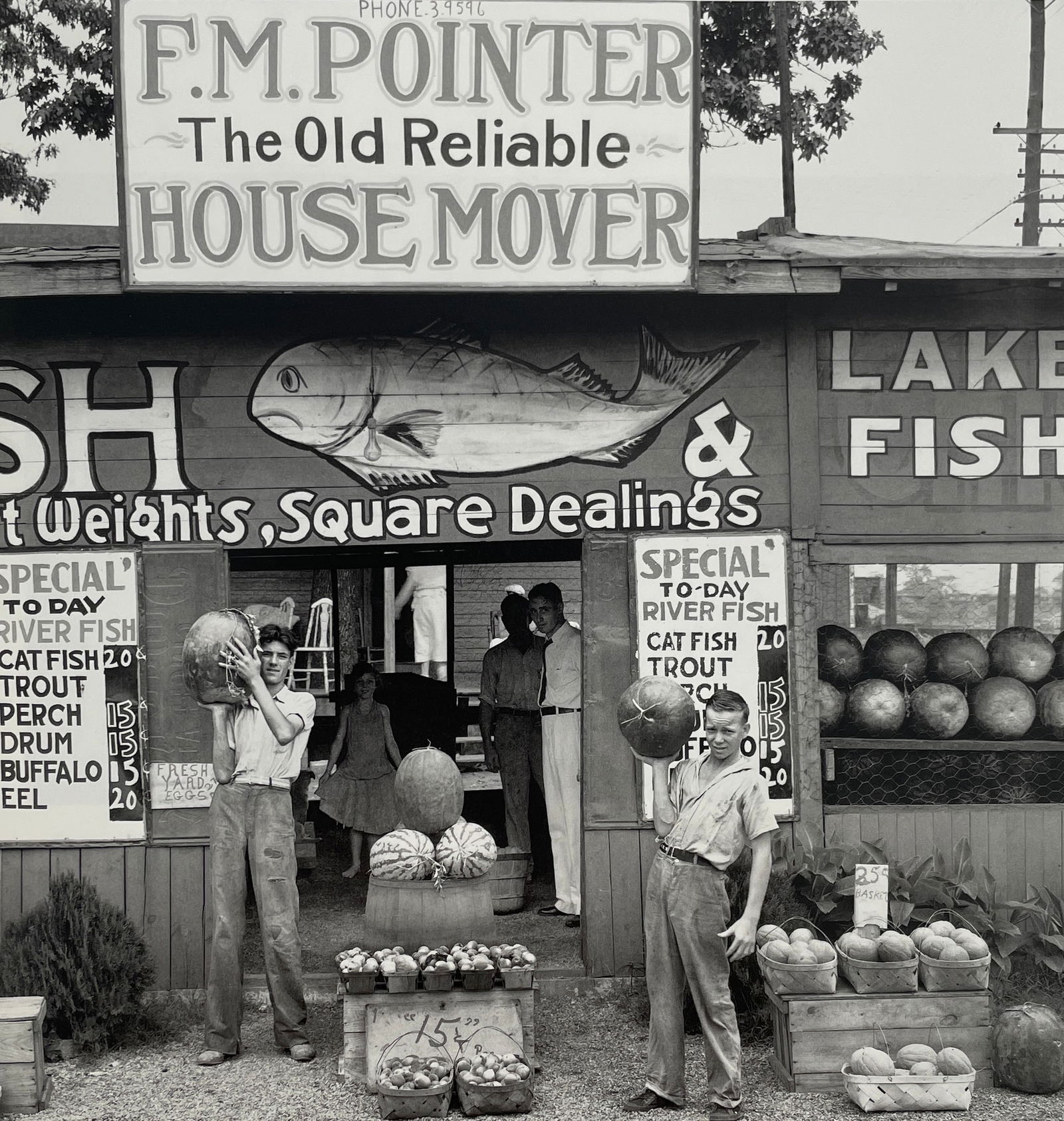 Walker Evans - Roadside Stand Near Birmingham, 1936: WALKER EVANS (1903-1975) Title - Roadside Stand Near Birmingham, 1936 Type of Print - Print in Colors Approximate Image Size - 7" x 7 1/4" Walker Evans was a renowned American photographer known for h