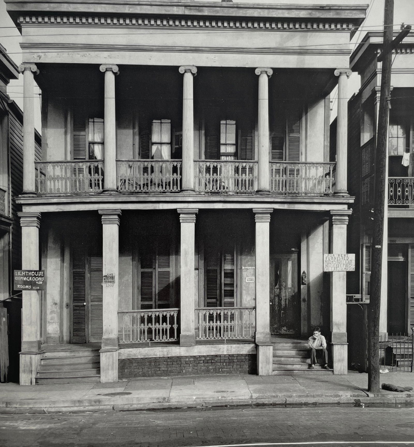 Walker Evans - New Orleans Boarding House, 1935: WALKER EVANS (1903-1975) Title - New Orleans Boarding Hosue, 1935 Type of Print - Print in Colors Approximate Image Size - 6 3/4" x 7" Walker Evans was a renowned American photographer known for his b
