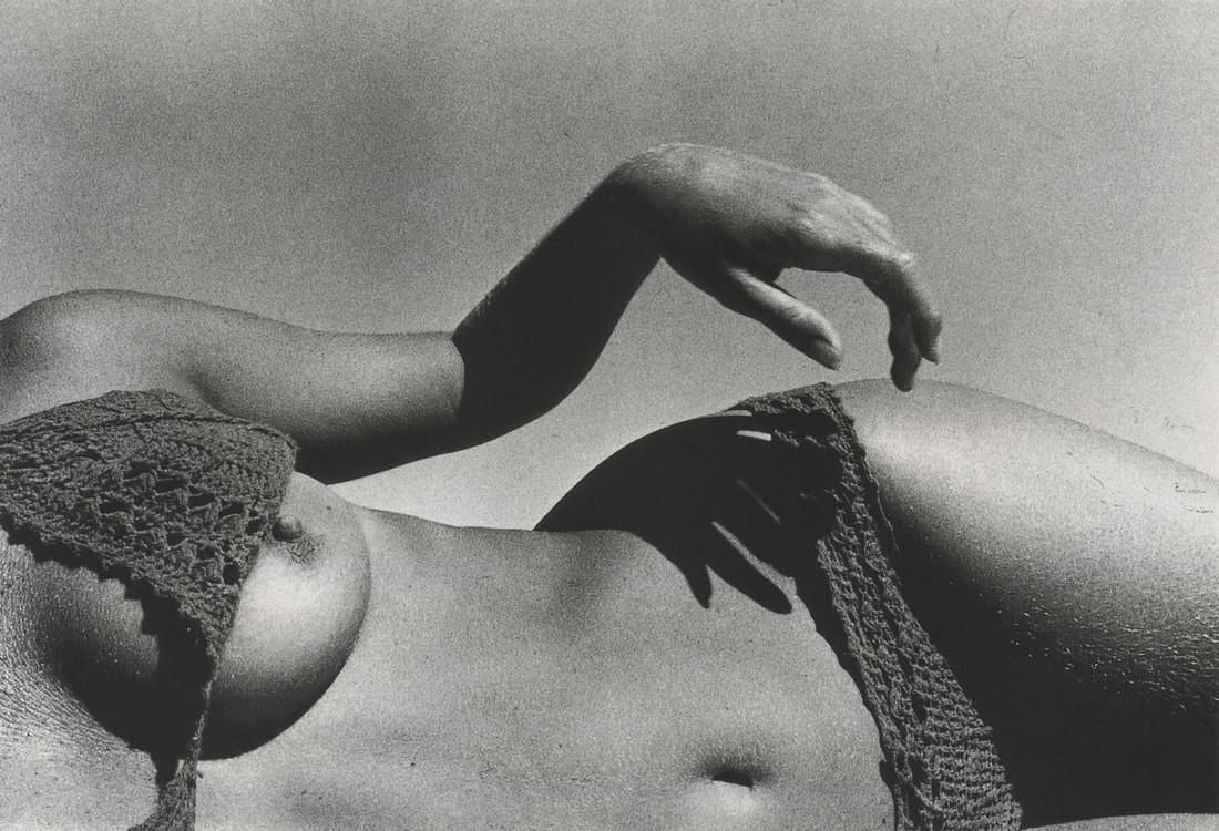 Ralph Gibson - Untitled, 1972: RALPH GIBSON (B. 1939) Untitled, 1972 Print 5 3/4" x 8 1/2"