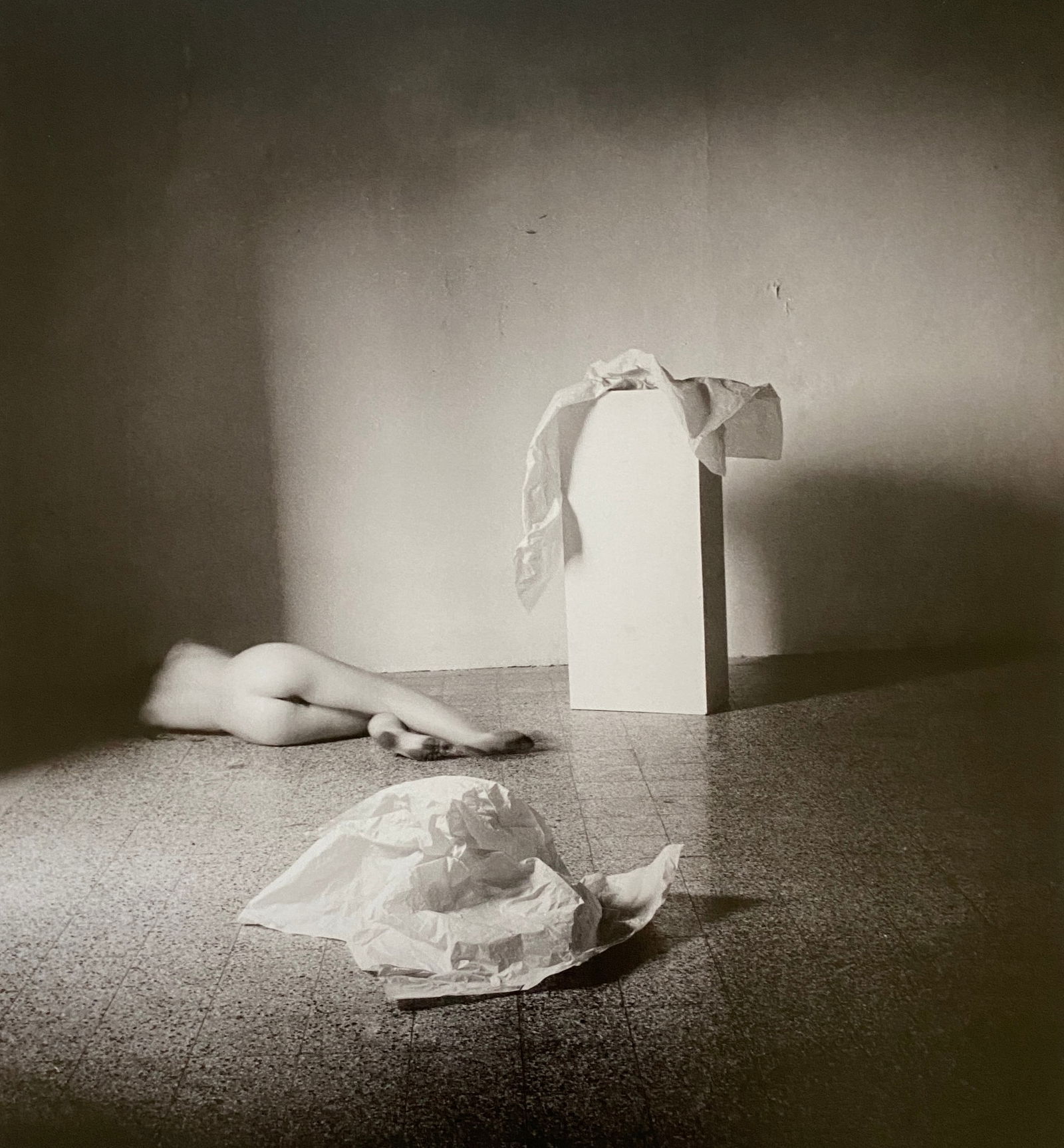 Francesa Woodman - Untitled, Rome, 1977 (1 of 1)