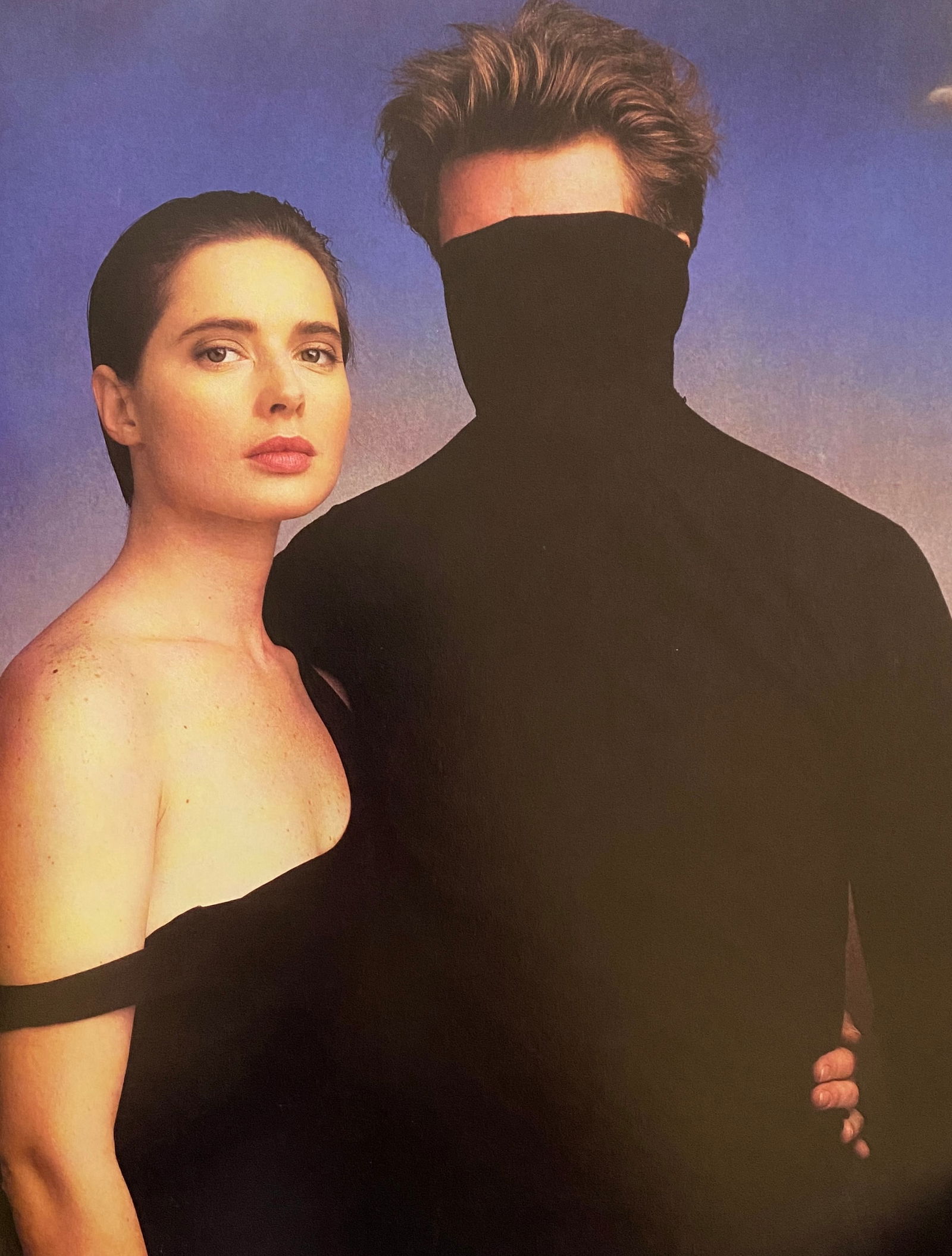 Annie Leibovitz - Isabella and David, 1986: ANNIE LEIBOVITZ (1949) Isabella Rossellini and David Lynch, New York, 1986 Print 12" x 10"