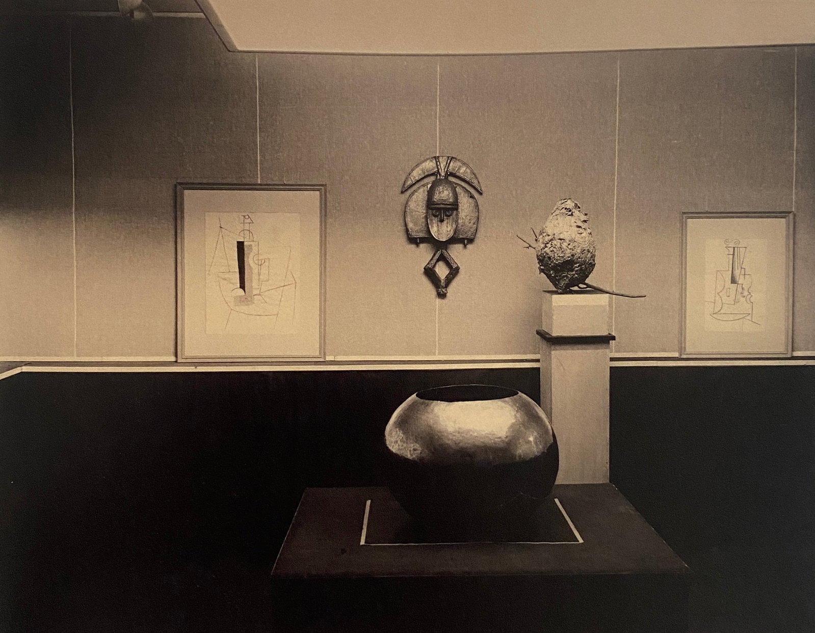 Alfred Stieglitz - Picasso-Braque Exhibition, 1915: ALFRED STIEGLITZ (1864–1946) Picasso-Braque Exhibition, 1915 Print 7 1/2" x 6"