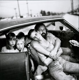 Mary Ellen Mark - Family Damm, 1987