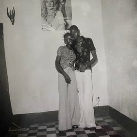 Malick Sidibe - She is learning to smoke, 1965