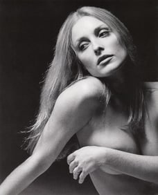Terry O'Neill - Sharon Tate, London, 1968