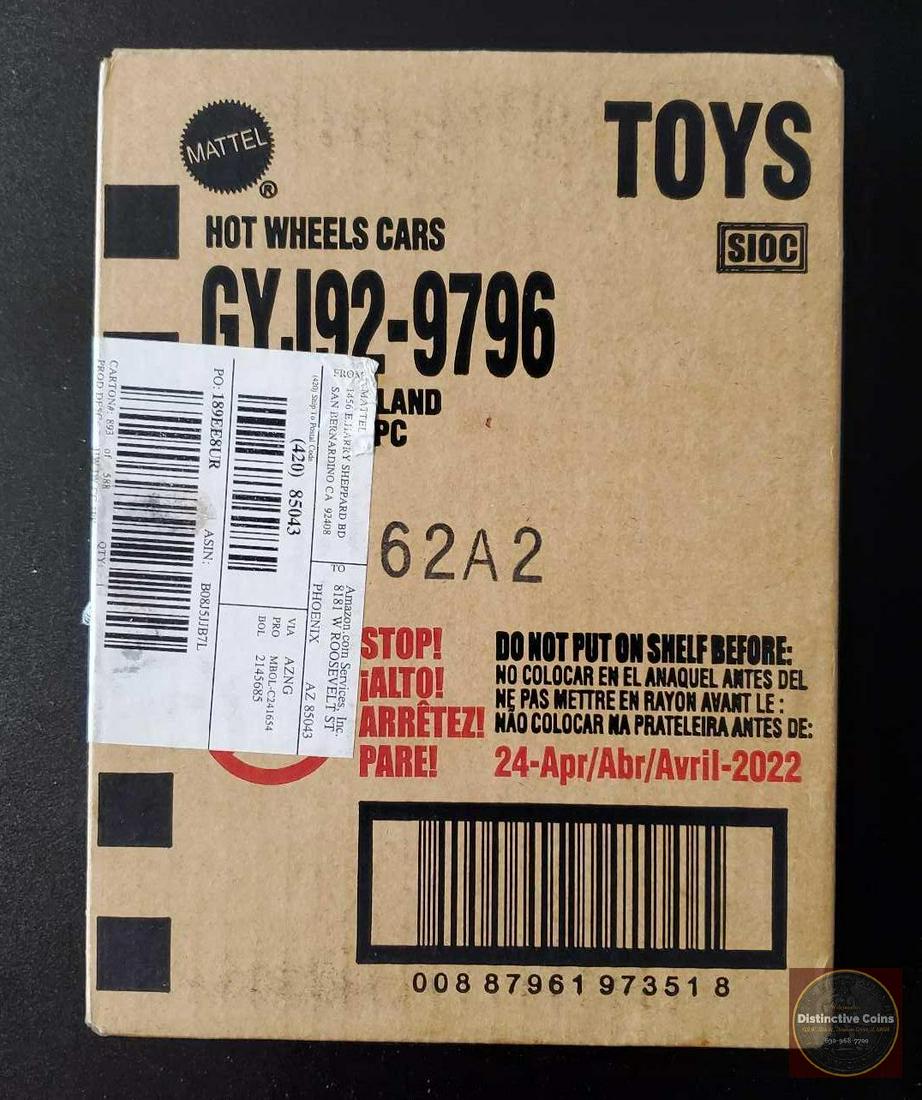 Hot Wheels Jurassic World Dominion.: Hot Wheels Jurassic World Dominion car set GYJ92 in original shipping container.