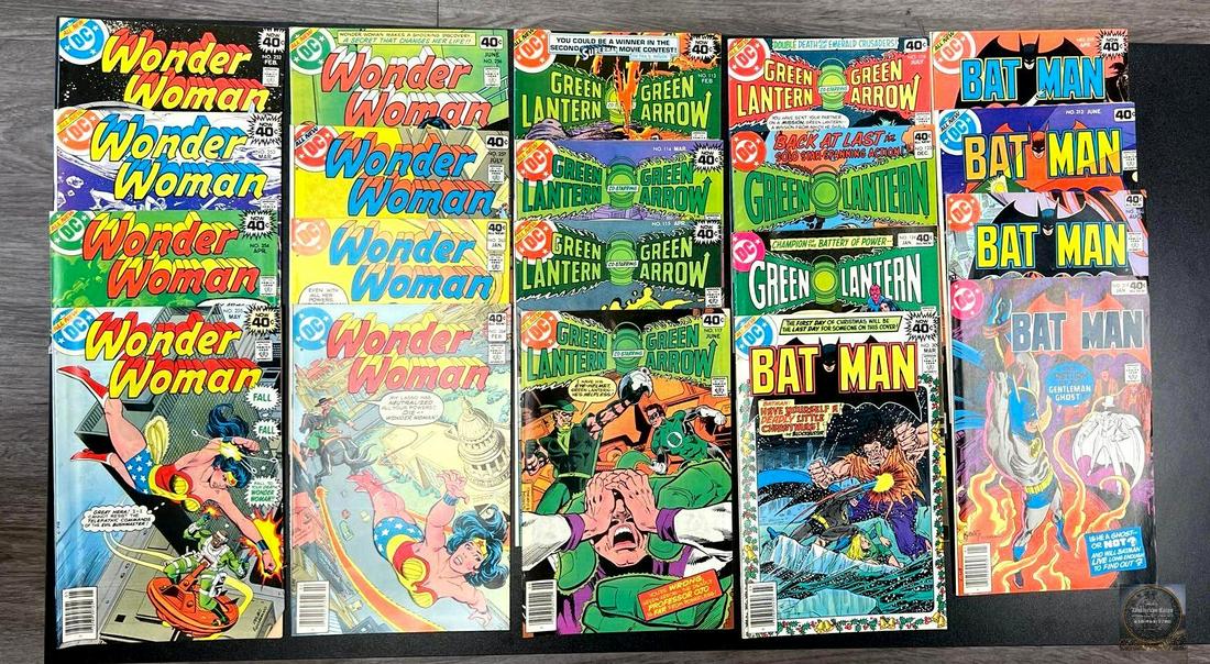 Lot of 20 DC Comics - Superheroes (1 of 6)