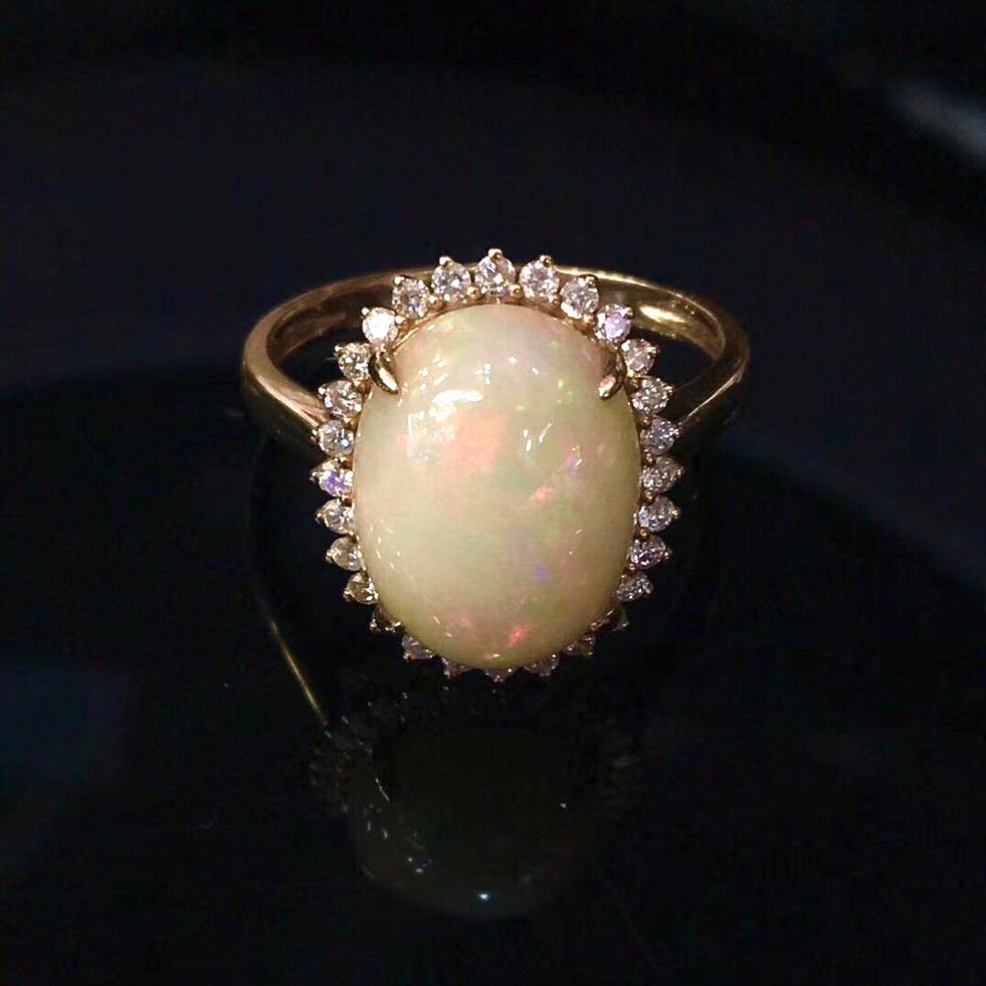 Canadian Opal for Sale at Auction