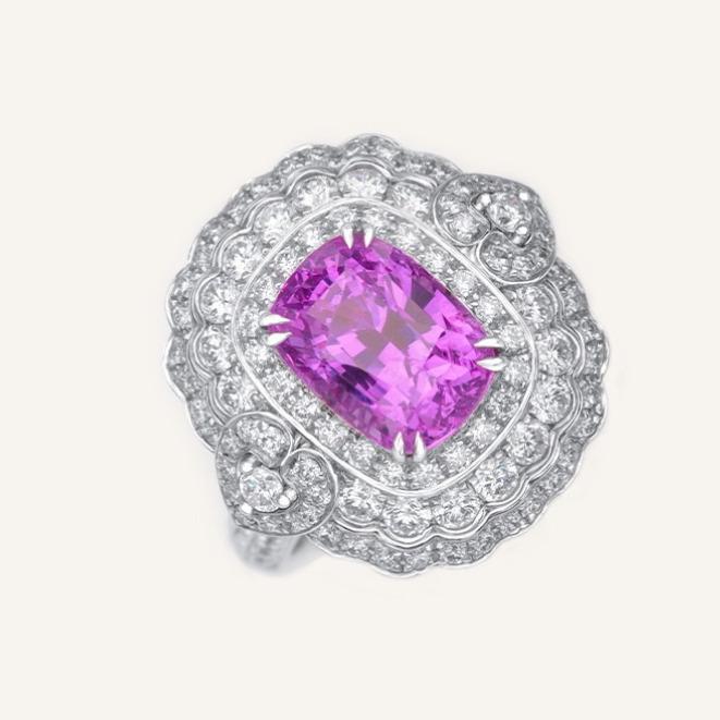 18K Gold 4.4 CT Sapphire & Diamond Ring (1 of 3)