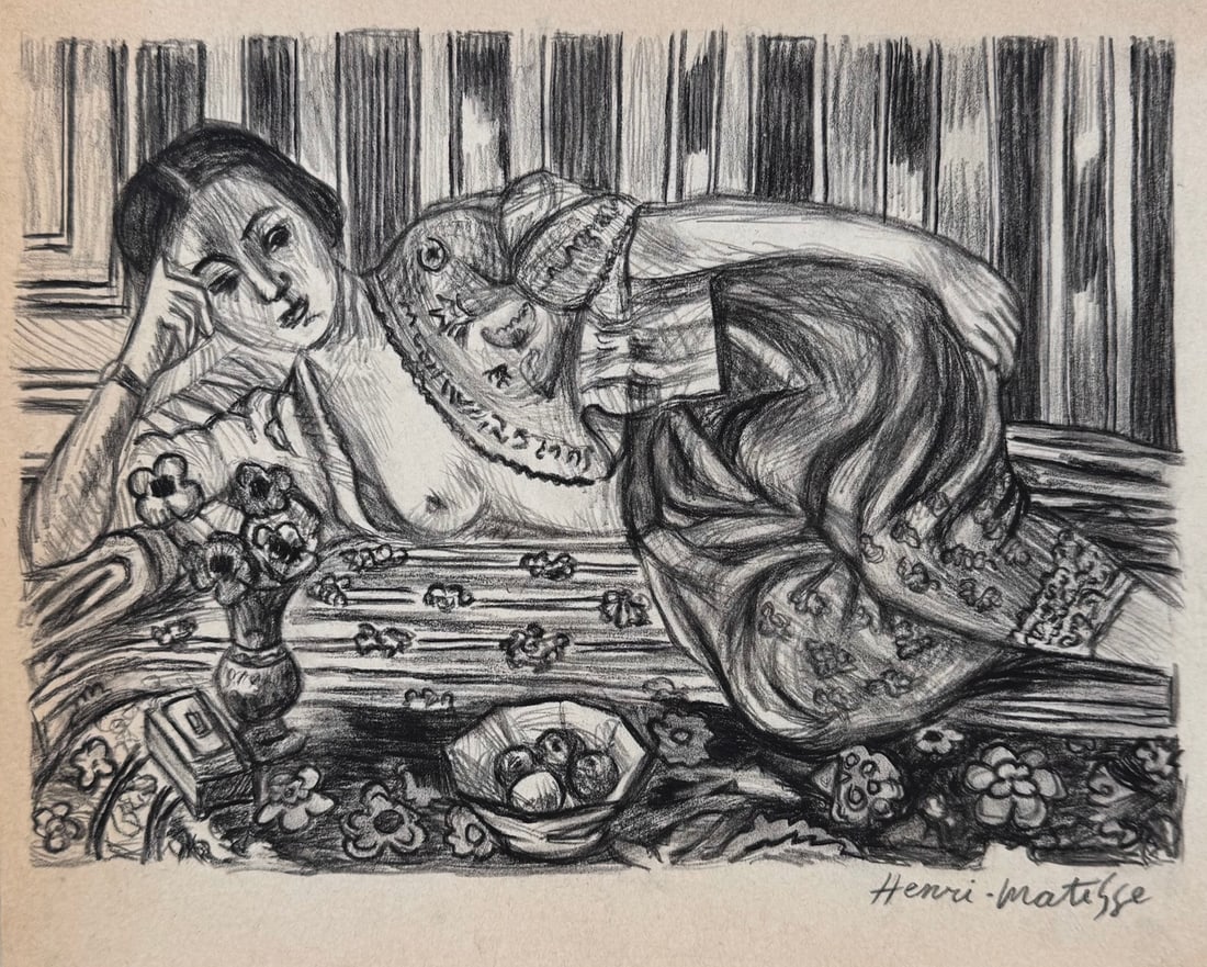 Charcoal on paper after Henri Matisse French Expressionist drawing woman on a sofa: Charcoal on paper, drawing. From a private collection. 8,3 x 10,2 in. (21 x 25,9 cm). Henri Matisse (1869-1954, French). It is being sold in the manner or style of the artist. Depicts a composition wi