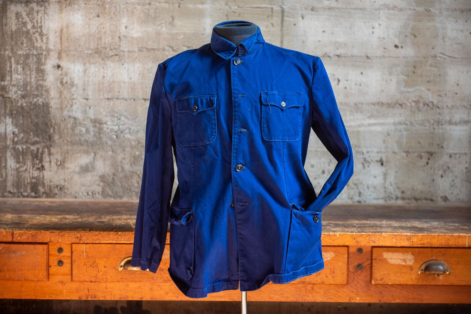 GOLDEN DADDY UTILITY BUTTON UP SHIRT (1 of 5)