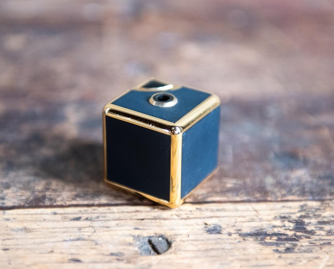 COLIBRI JAPANESE LIGHTER (1 of 5)