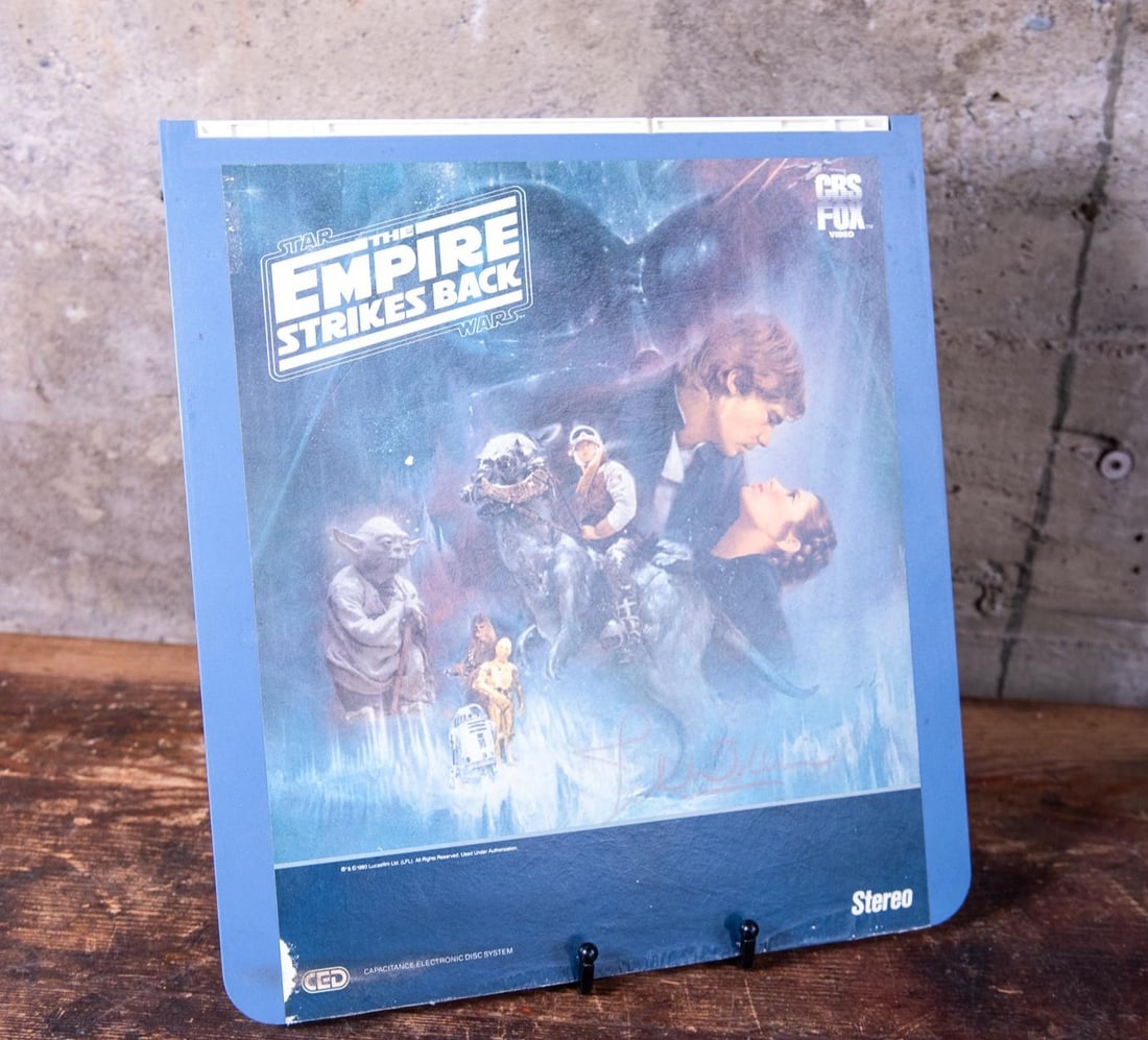 STAR WARS SIGNED LASERDISC (1 of 3)