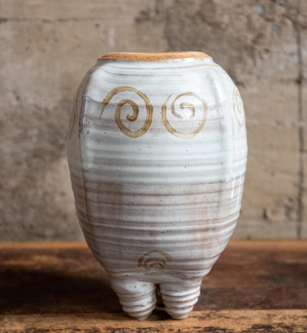 JOHN DODERO POTTERY (1 of 4)