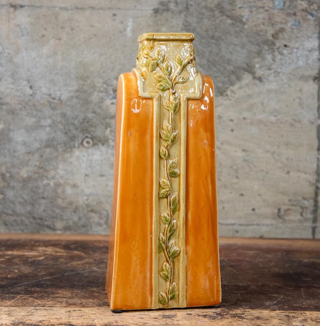 ORANGE CERAMIC VASE WITH LEAVES (1 of 6)