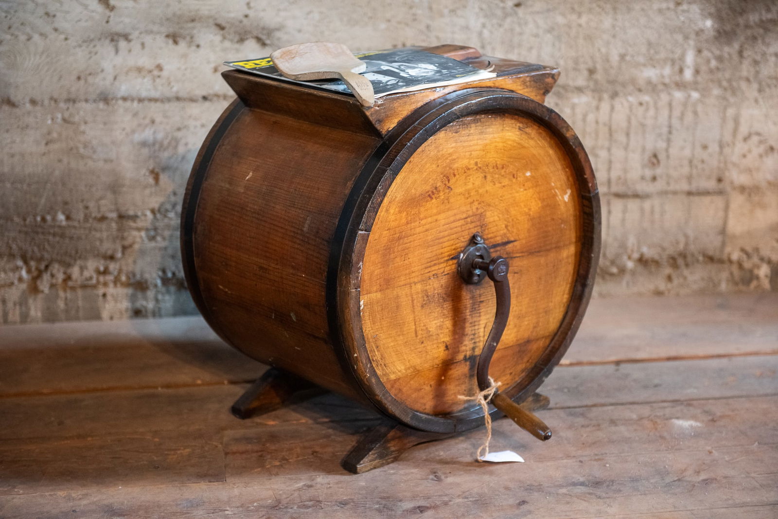 WOODEN BUTTER CHURN (1 of 5)