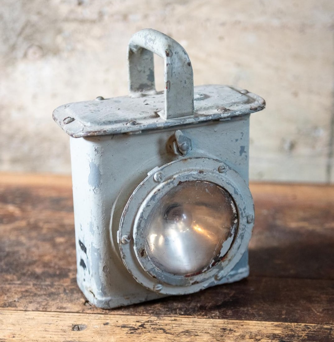 WWII US NAVY BATTLESHIP LANTERN (1 of 4)
