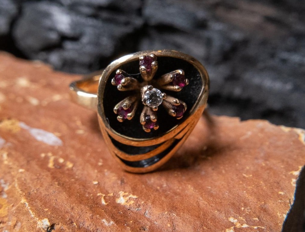 14K GOLD DIAMOND & RUBY RING (1 of 4)