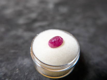 2.99 CT. MAKARA RUBY: An oval shaped Makara Ruby. 9x7.25 mm. 2.99 ct.ConditionGood condition.