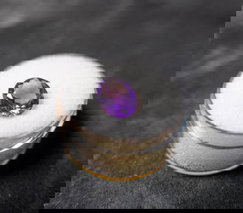 1.9 CT. AFRICAN GARNET: An oval African Garnet. 8x10 mm. 1.9 ct.ConditionGood condition.