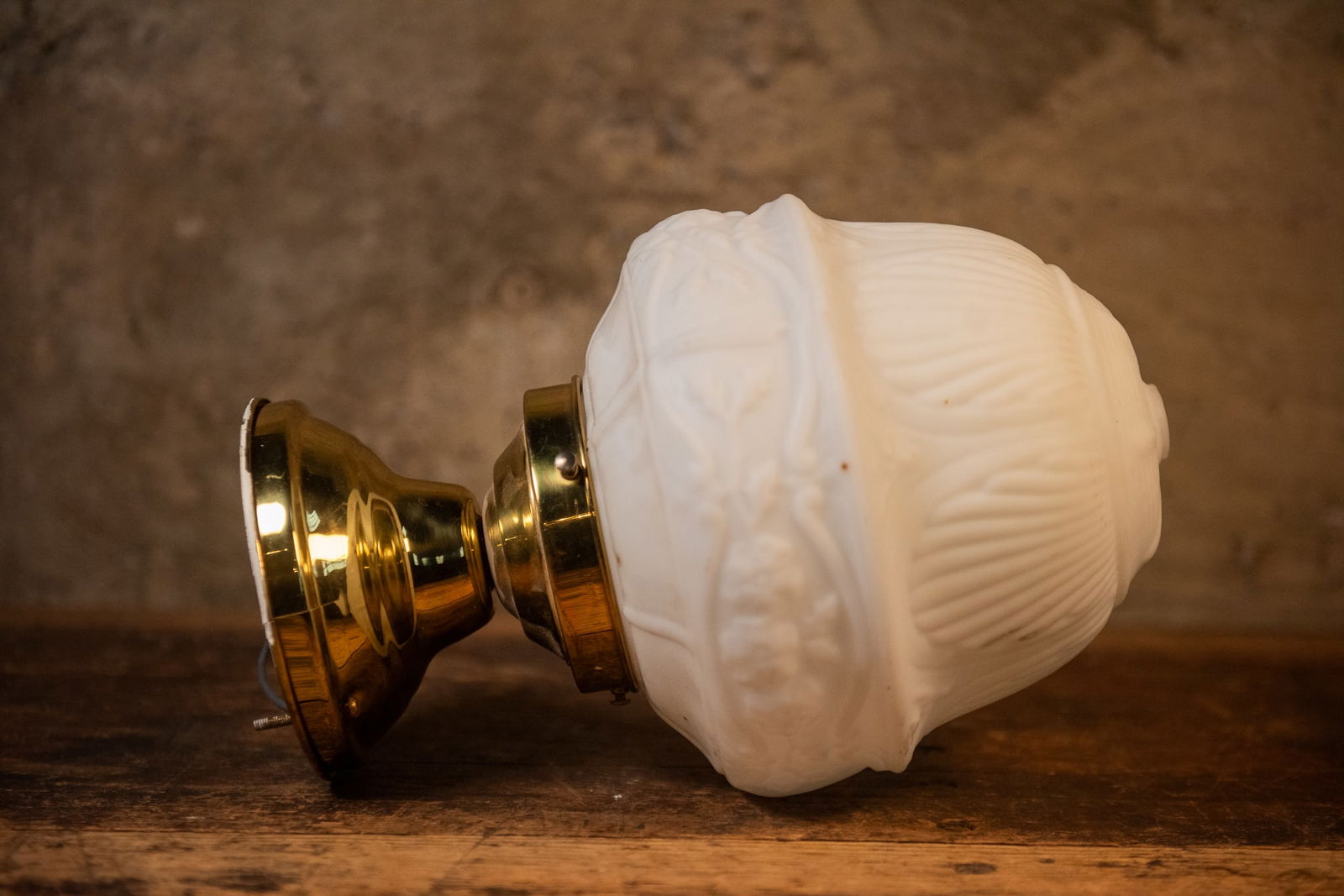 ART DECO PENDANT LIGHT (1 of 4)