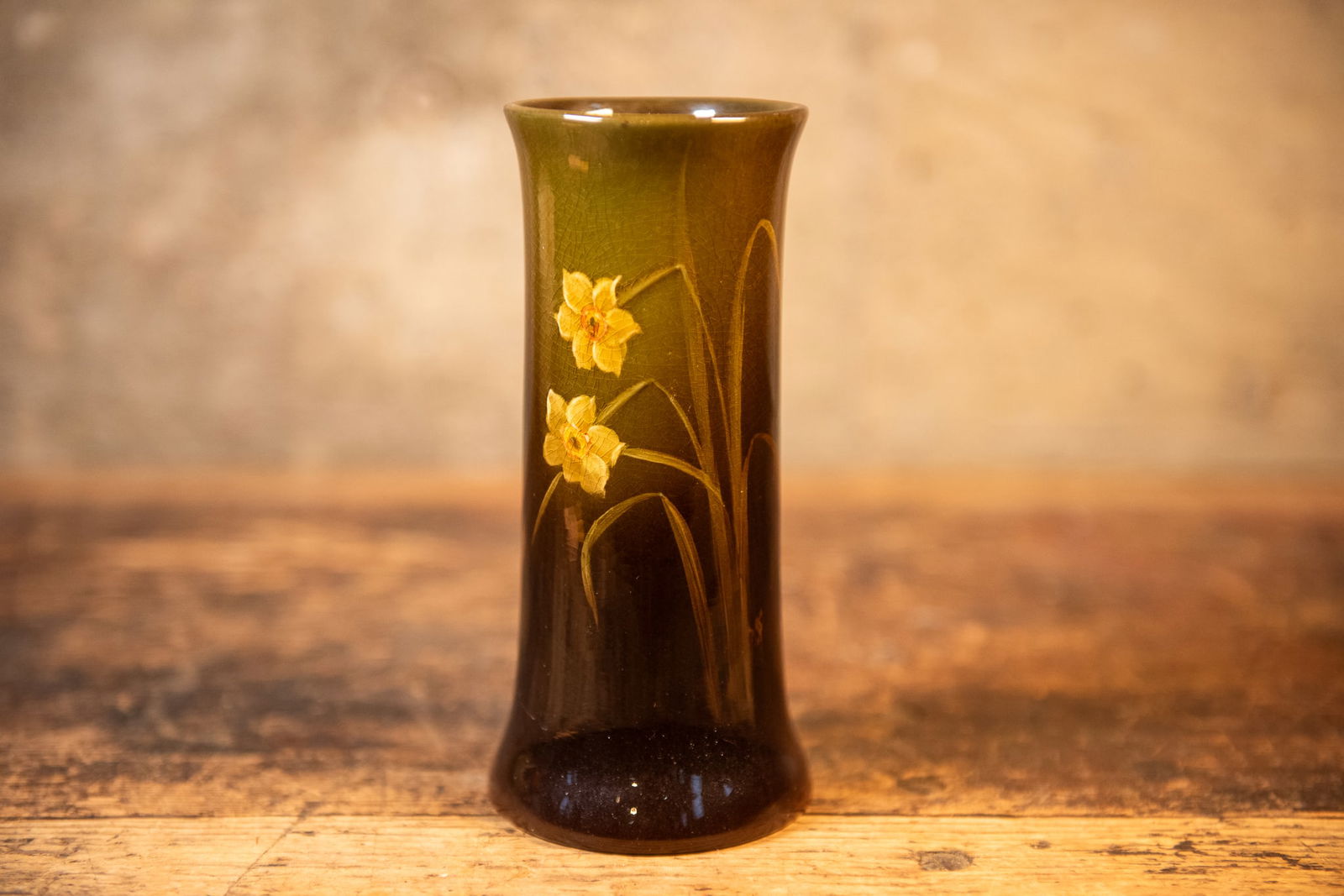 "LOUWELSA" WELLER VASE (1 of 4)