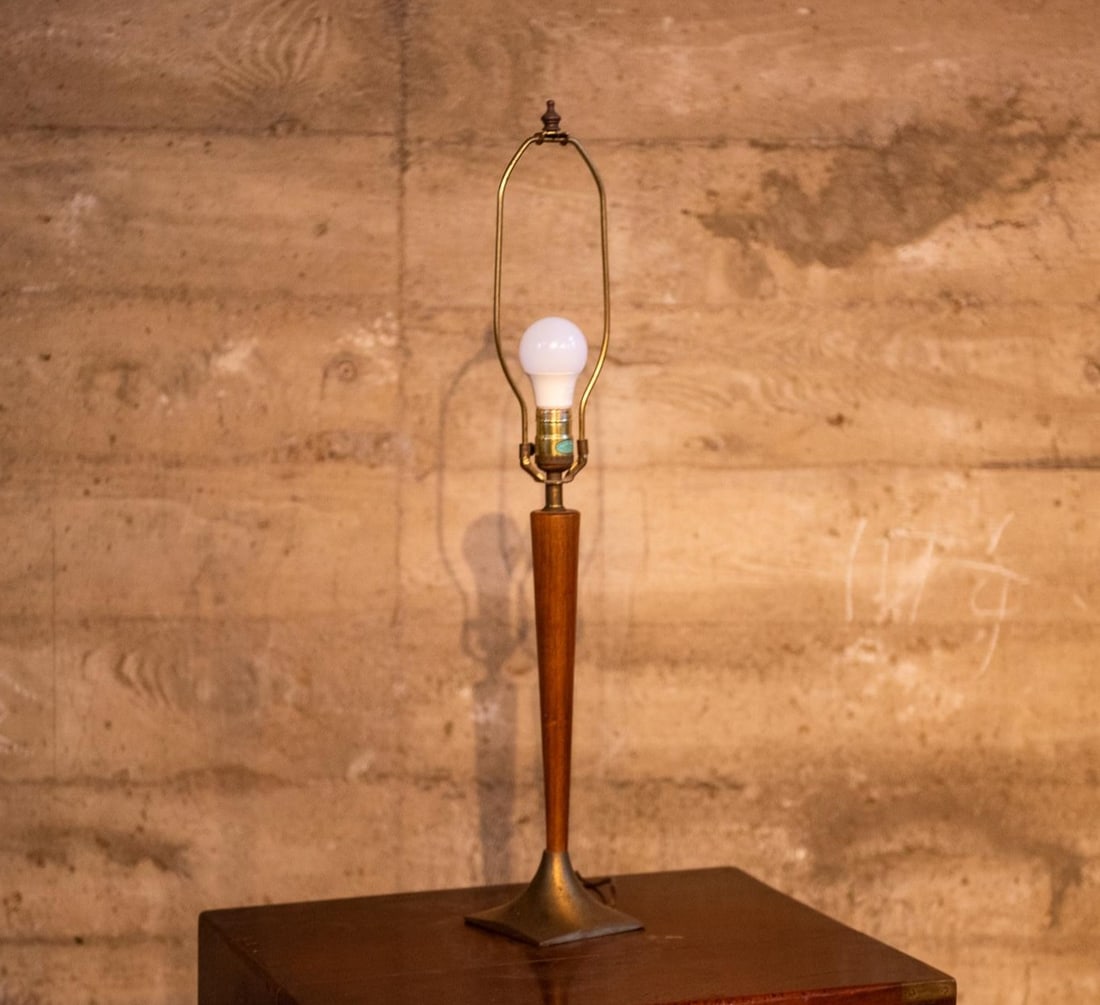 LAUREL MID-CENTURY MODERN LAMP (1 of 4)