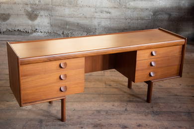 MID-CENTURY DRESSING TABLE FROM WHITE AND NEWTON LTD.