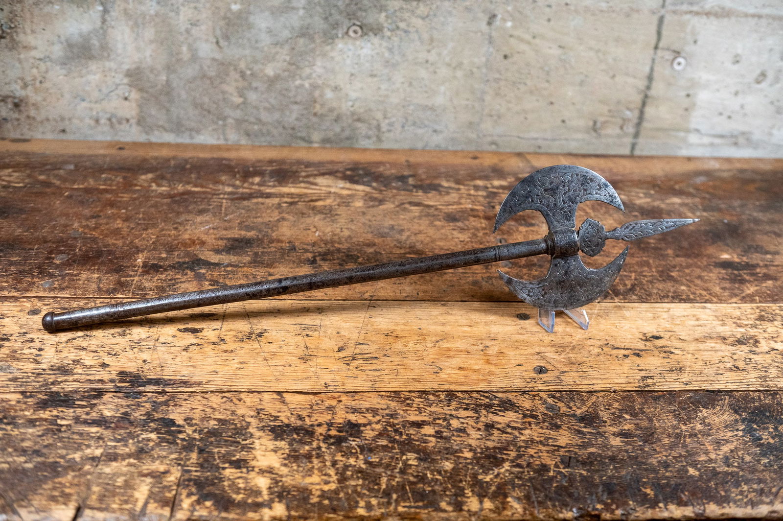 PERSIAN BATTLE AXE, 19TH CENTURY REPRODUCTION (1 of 7)