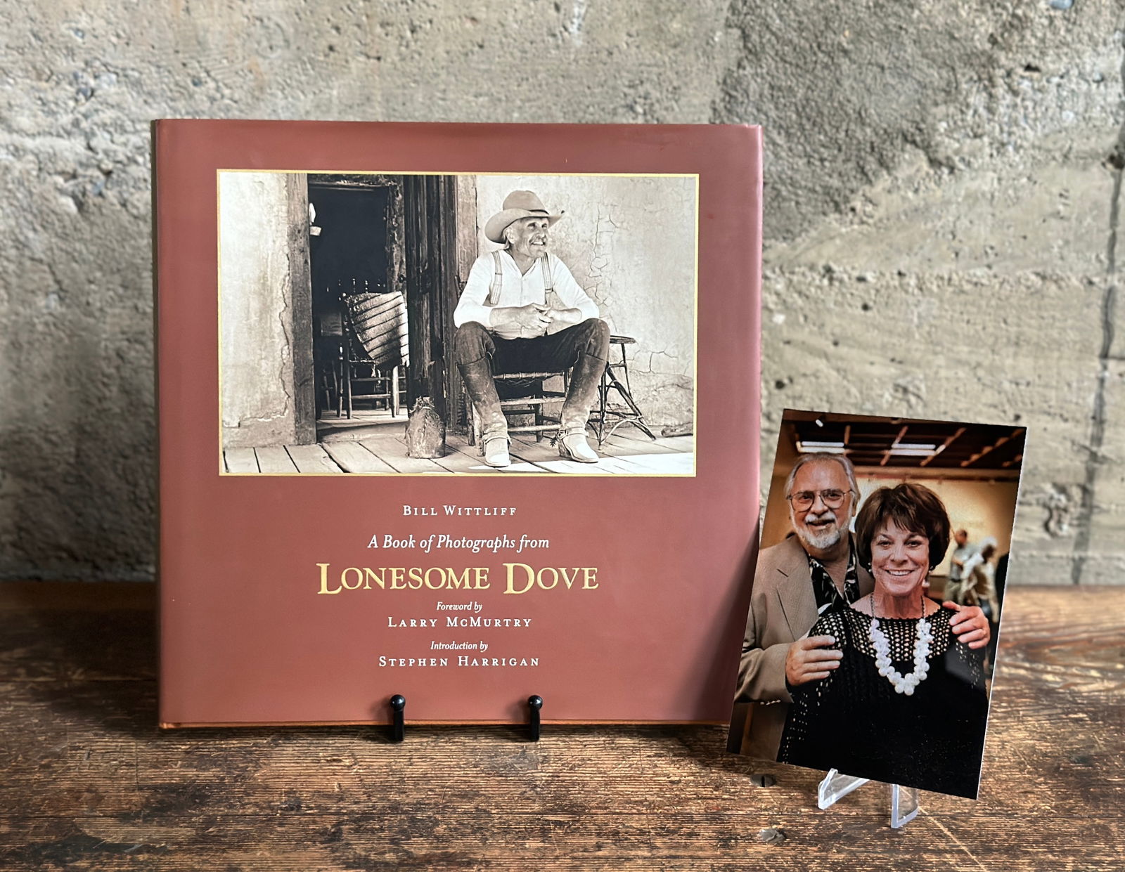 BILL WITTLIFF, "LONESOME DOVE" SIGNED BOOK & PHOTOGRAPH (1 of 6)