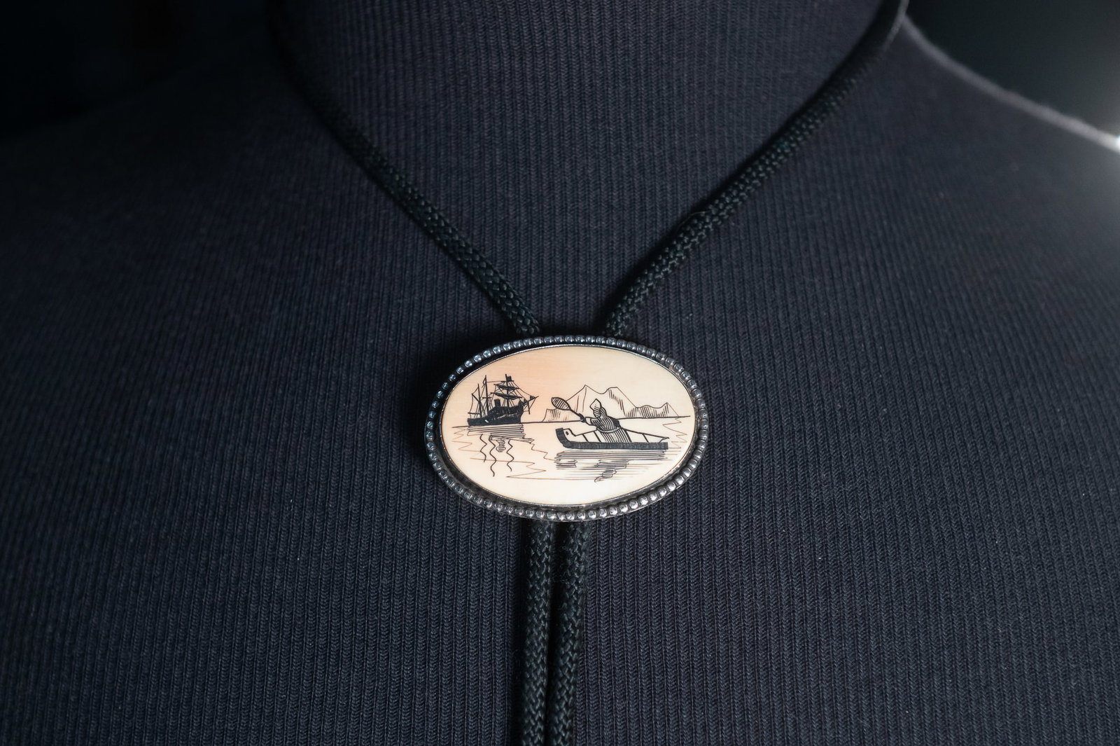 INUIT WALRUS IVORY/STERLING SILVER BOLO TIE (1 of 6)